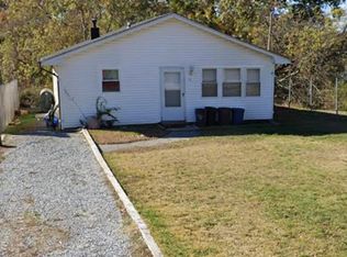20 Dorsett Pl, Shirley, NY 11967