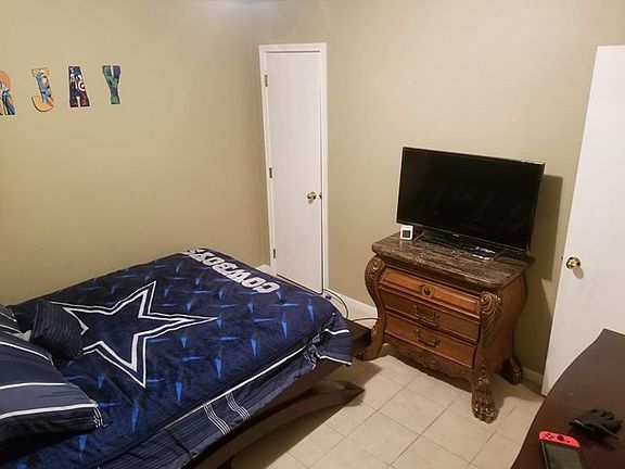 4th image of 3317 Salinas St