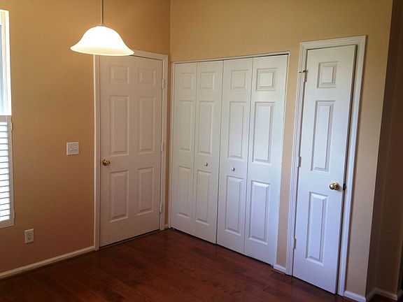 Dining area with laundry
