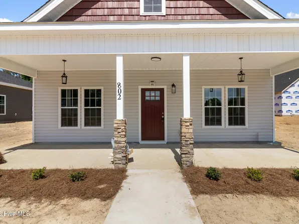 802 Holmes Street, Clinton, NC 28328