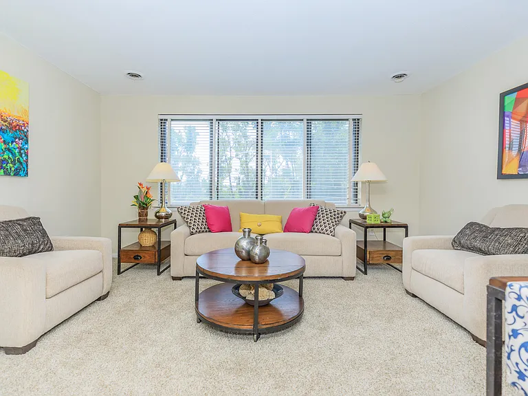 Woodcliff Estates — Photo 14