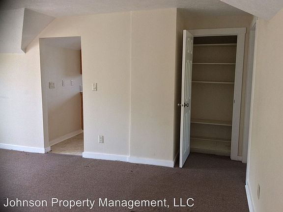 5th image of 1603 W Shannon Ave #2