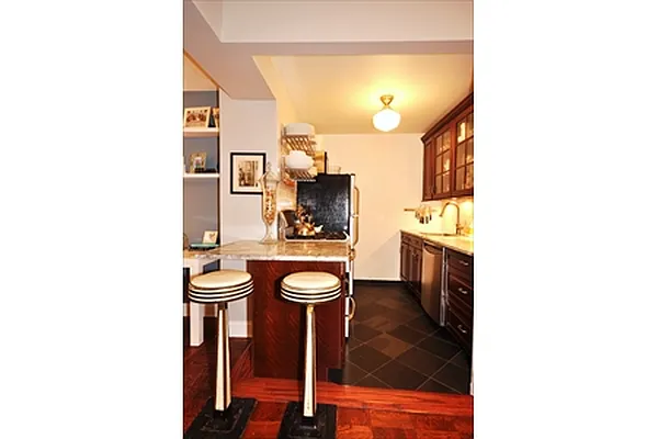 Sold by Kleier Residential | media 11