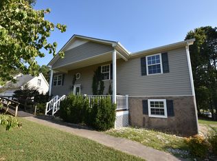 142 Georgia Bell Cir SE, Cleveland, TN 37323