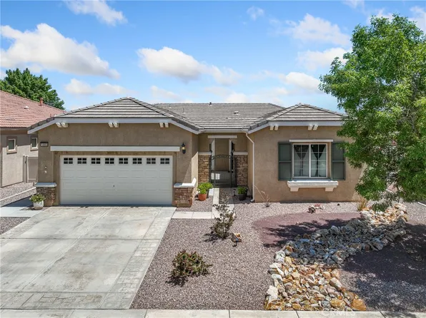10803 Katepwa St, Apple Valley, CA 92308