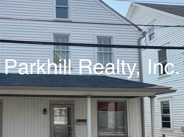 26 Pen Argyl St, Pen Argyl, PA 18072