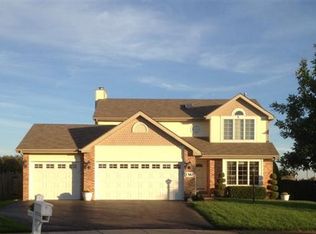 1363 Tyler Ct, Crown Point, IN 46307