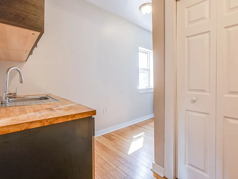 10 - 35 Mt Oliver — Photo 18
