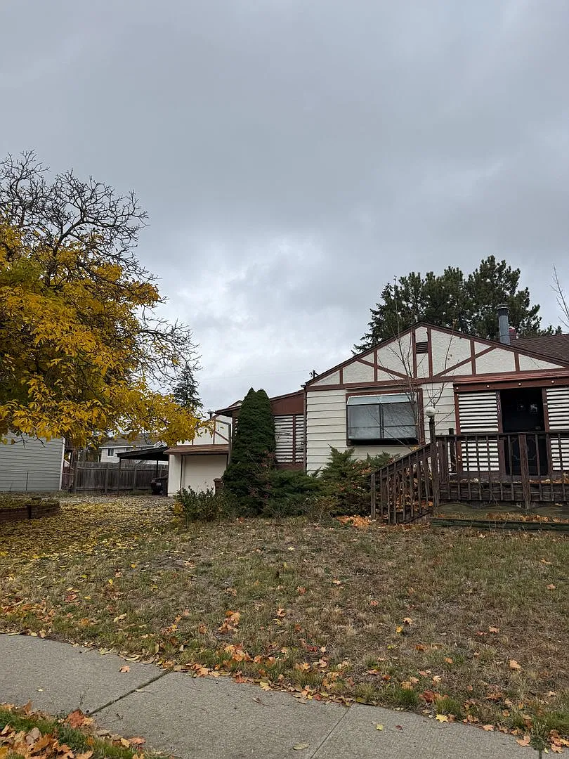 **Coming Soon Early November** South Hill Living at 3217 E 35th Ave — Photo 2