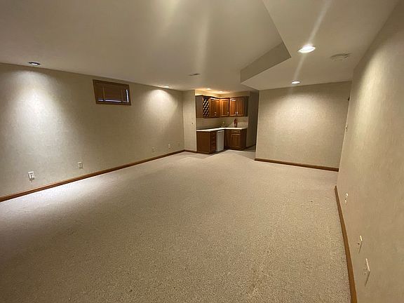 Alternate view common room