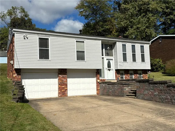 4437 Helmar Dr, Monroeville, PA 15146
