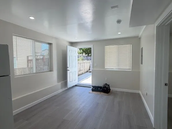 16 Olcese Ct, Daly City, CA 94015