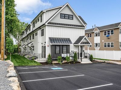 1514 Gorham St #1, Lowell, MA, 01852