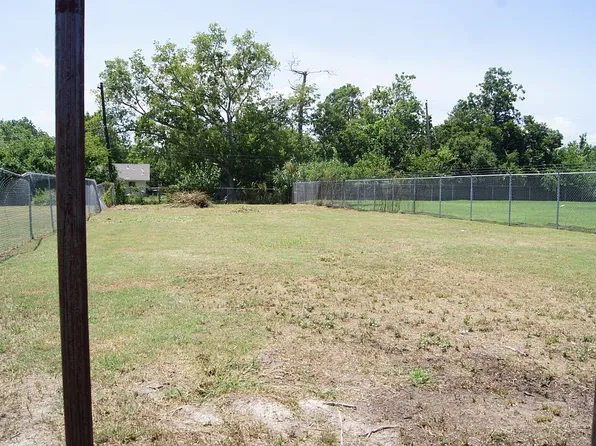 10131 Tanner Rd, Houston, TX 77041