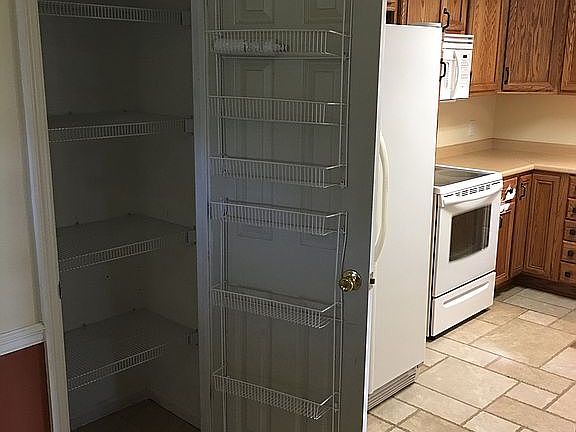2nd image of 235 Oakwood Dr