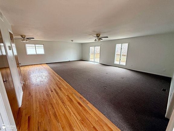 4th image of 7011 Porter Rd