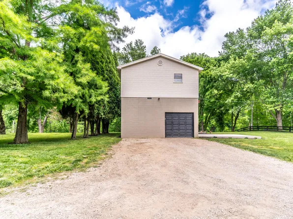 2897 College Hill Rd, Waco, KY 40385