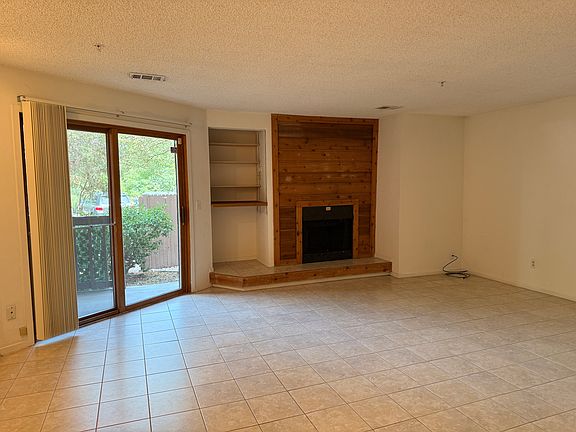 2nd image of 2892 Shadow Creek Dr #E103
