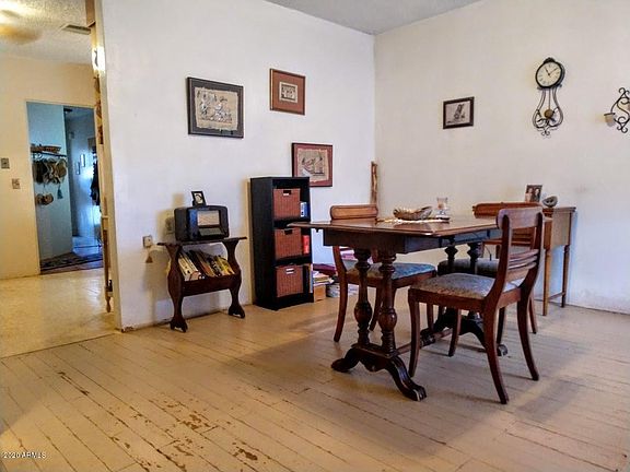 4th image of 306 Hovland St