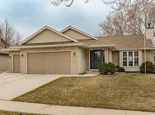 1308 38th St SW, Rochester, MN 55902
