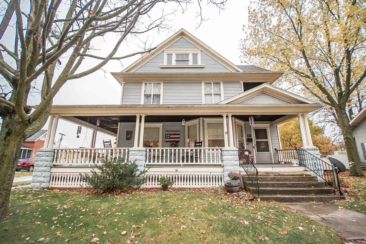 306 N Orange St photo 1
