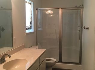 2416 Marietta St, Chalmette, LA 70043