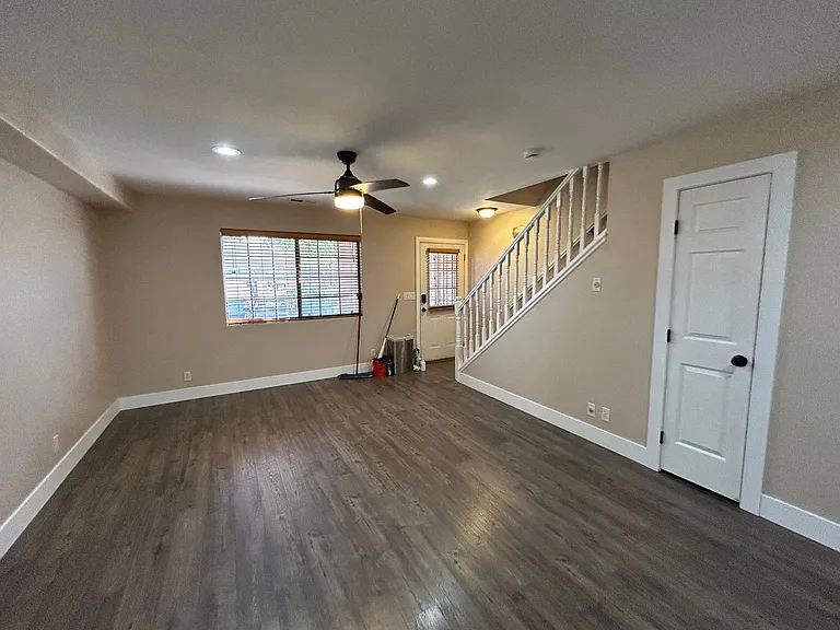 1045 N 1725 W — Photo 13