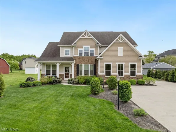 35171 Detroit Rd, Avon, OH 44011