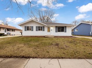 8336 N 106th St, Milwaukee, WI 53224