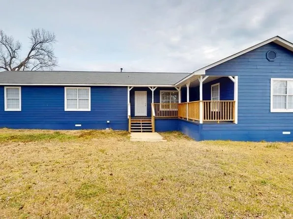 1320 West St #3110, De Kalb, TX 75559