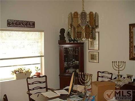 4th image of 5464 Crystal Anne Dr