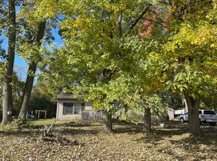 318 Kenneth St, Jackson, MI 49203