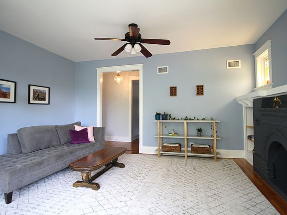 5th image of 4735 N Talman Ave #3