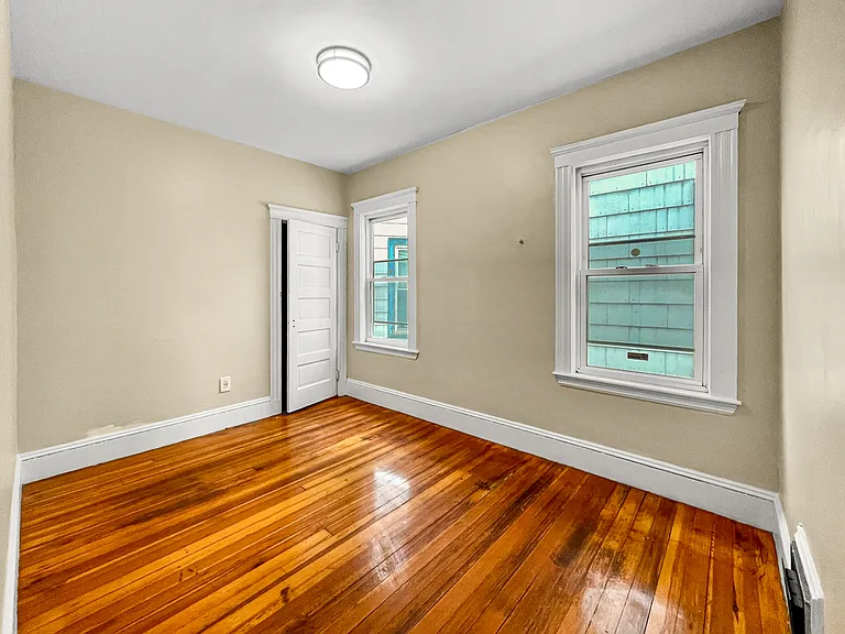 56 Dorset St #1 — Photo 8