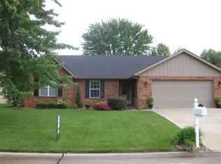 1709 Spruce Hill Dr, Belleville, IL