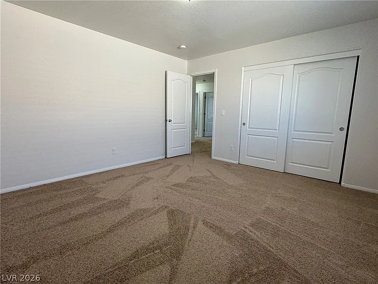 5029 Ivy Creek Ct — Photo 28