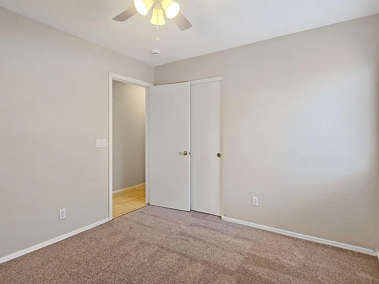 10225 N 94th Ln — Photo 15