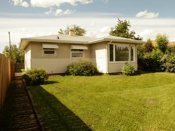 10220 107th St, Westlock, AB T7P 1X4