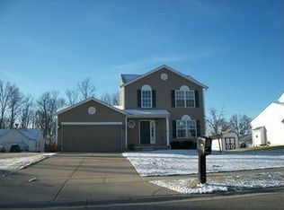 2059 Whispering Wind Ln, Amelia, OH