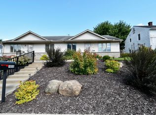 1055 S Main St, Zumbrota, MN 55992