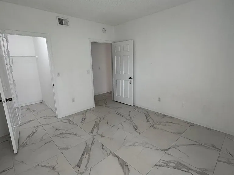 10330 Fox Trail Rd S #1206 — Photo 6