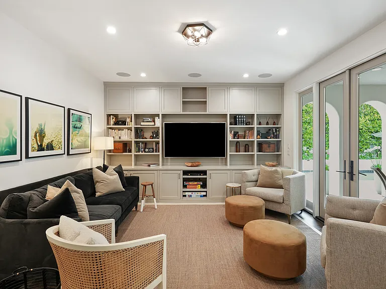678 Guadalupe Ave — Photo 10