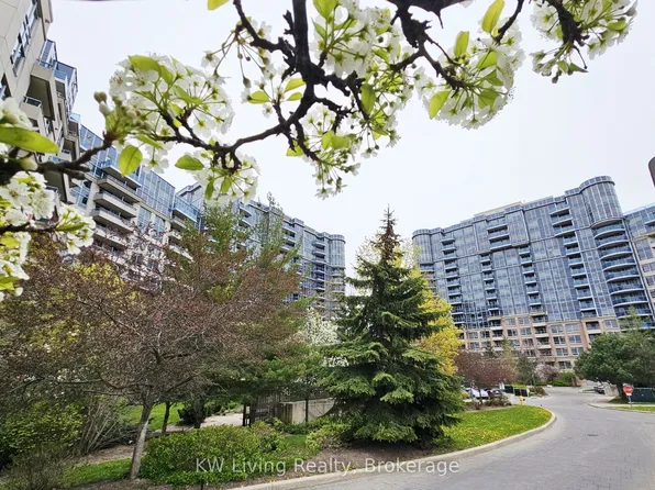 33 Cox Blvd #1117, Markham, ON L3R 8A6