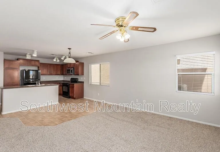5179 E Silverbell Rd — Photo 12
