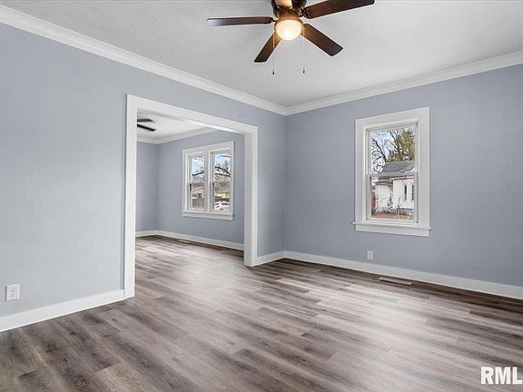 5th image of 1529 E Edwards St