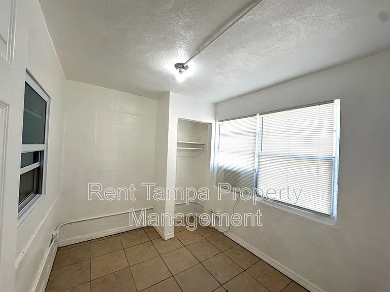 626 31st St S — Photo 27