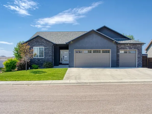 18 Spencer Ln, Gillette, WY 82718