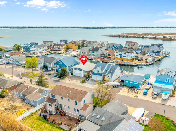 37 Seville Drive, Brick, NJ 08723