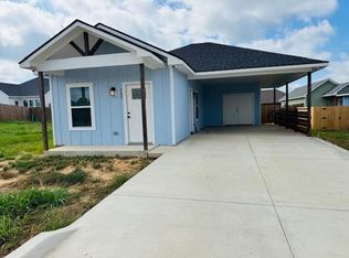 305 Paschall Blvd, Mabank, TX 75147