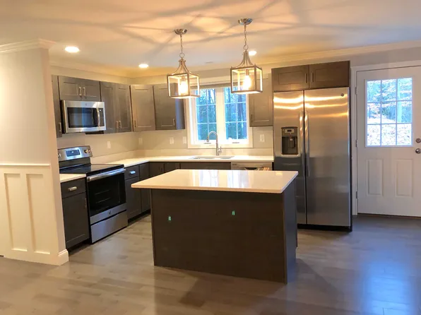 96 Shadagee Rd, Saco, ME 04072